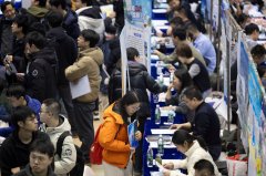 为人工智能手艺和财产成长供给愈加充实的人才